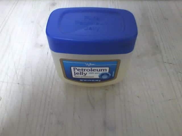Container of petroleum jelly