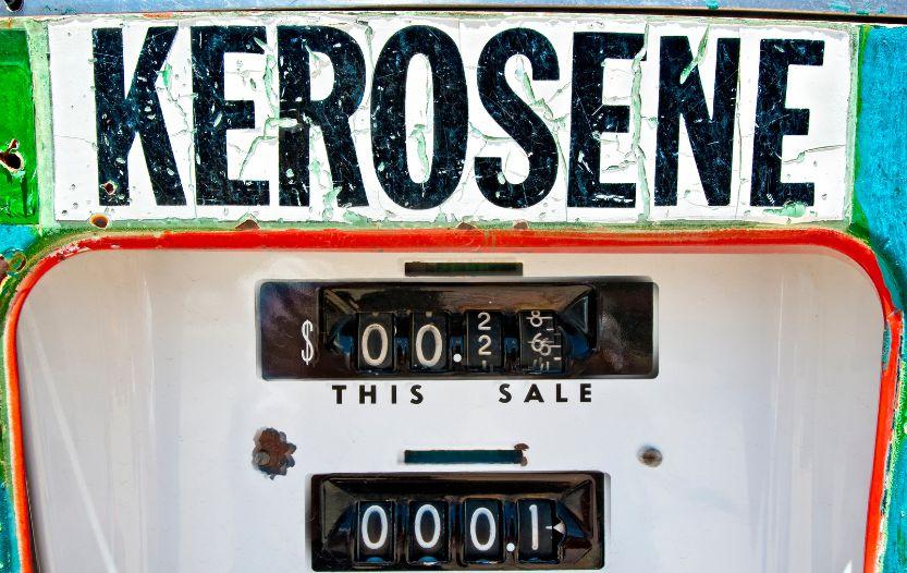 How Much Kerosene to Mix With Diesel? [Ultimate Guide]