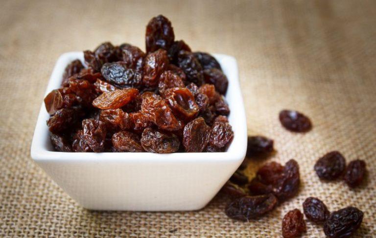 how to store raisins