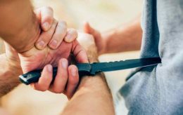How to Use a Knife for Self Defense (Ultimate Guide)