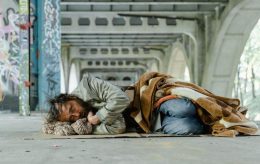 where do homeless people sleep